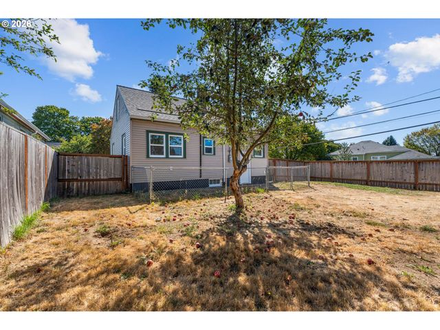 2641 Se 81ST Ave, Portland, OR 97206