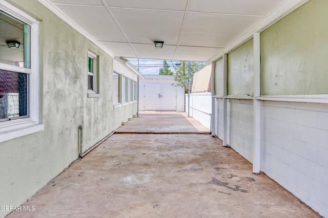 3821 MCCONNELL Avenue, El Paso, TX 79904