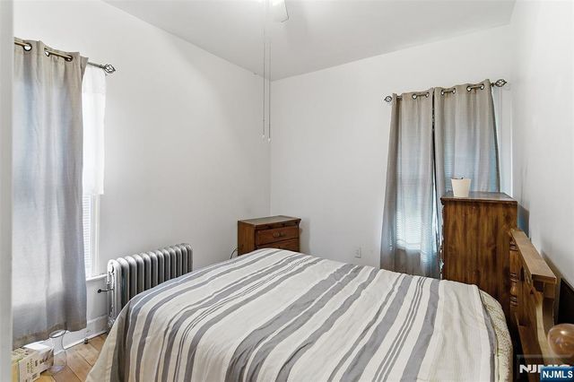 305 Clifton Avenue, Newark, NJ 07104