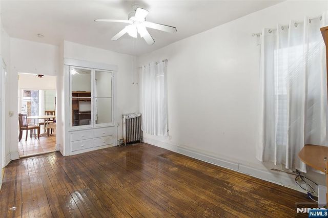 305 Clifton Avenue, Newark, NJ 07104