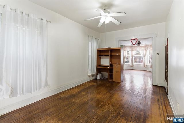 305 Clifton Avenue, Newark, NJ 07104