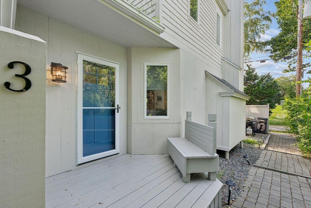 8 Woodland Avenue 3, Kennebunk, ME 04043 — photo 5