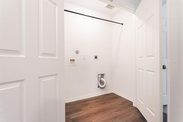 5402 Logan Dale Drive, Brookshire, TX 77423