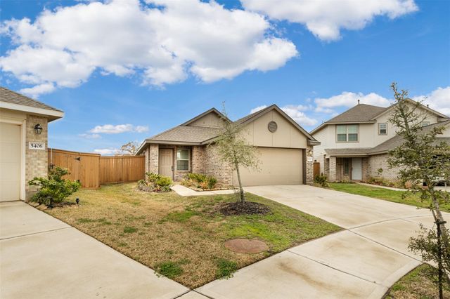 5402 Logan Dale Drive, Brookshire, TX 77423