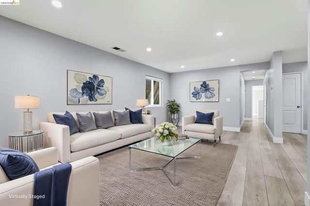 78 Shaniko Cmn, Fremont, CA 94539