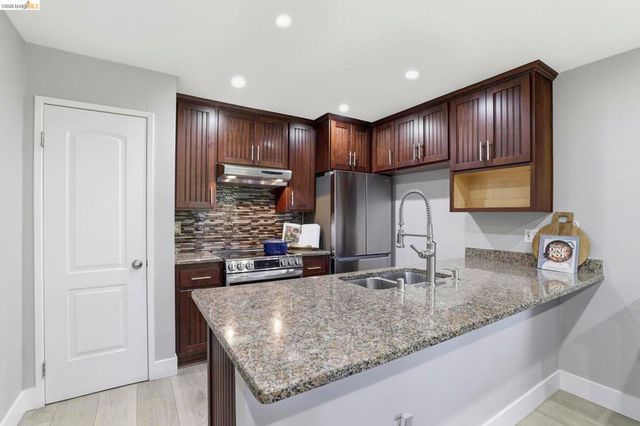 78 Shaniko Cmn, Fremont, CA 94539