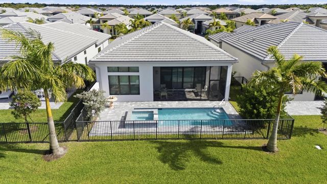 9674 Spruce Woods Drive, Boynton Beach, FL 33473