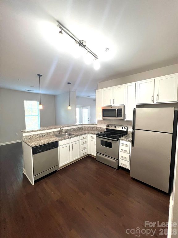 4310 Park Road 301, Charlotte, NC 28209