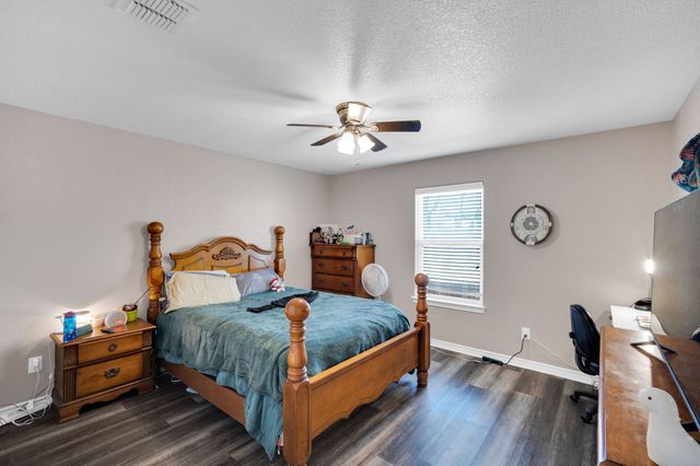 106 W Adair Street, Alvarado, TX 76009