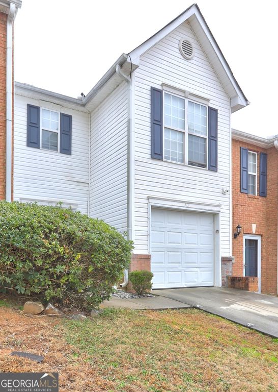 7706 Bernardo Drive, Riverdale, GA 30296