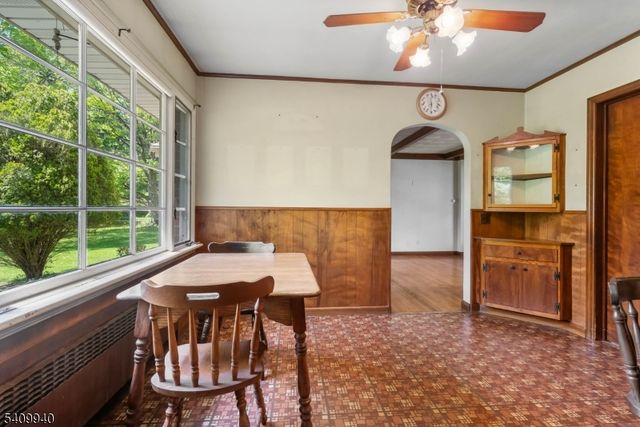 52 Waughaw Rd, Montville Twp., NJ 07082