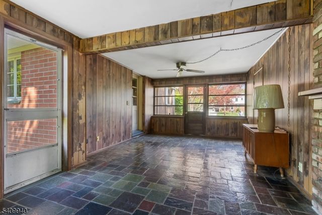 52 Waughaw Rd, Montville Twp., NJ 07082