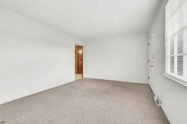 2706 Dove Ct, Clarksville, TN 37040