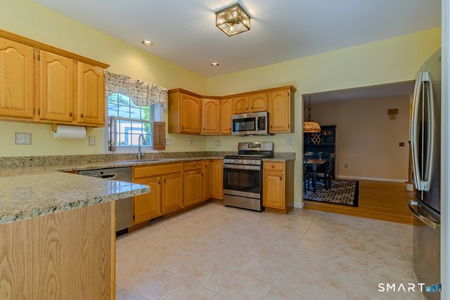 160 Hawthorne Drive 160, Berlin, CT 06037