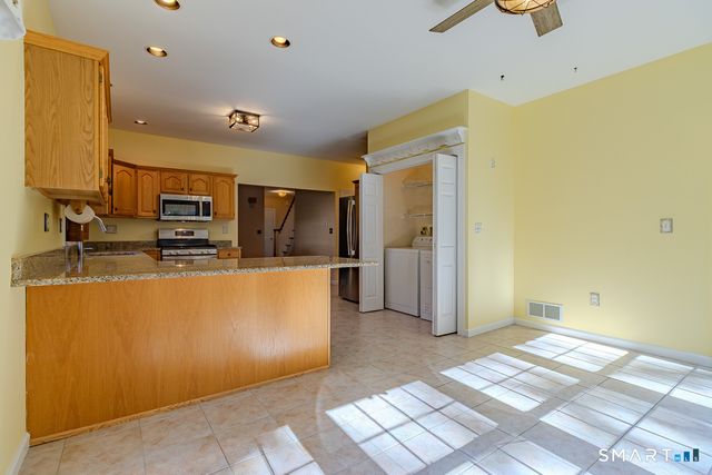 160 Hawthorne Drive 160, Berlin, CT 06037