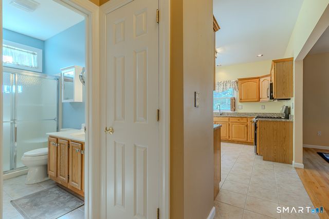 160 Hawthorne Drive 160, Berlin, CT 06037