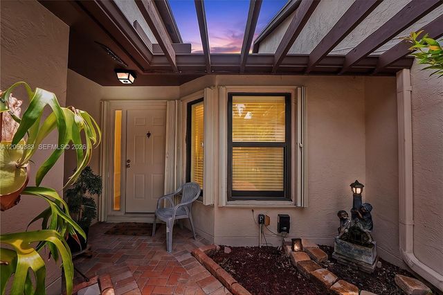 10191 SW 137th Place, Miami, FL 33186