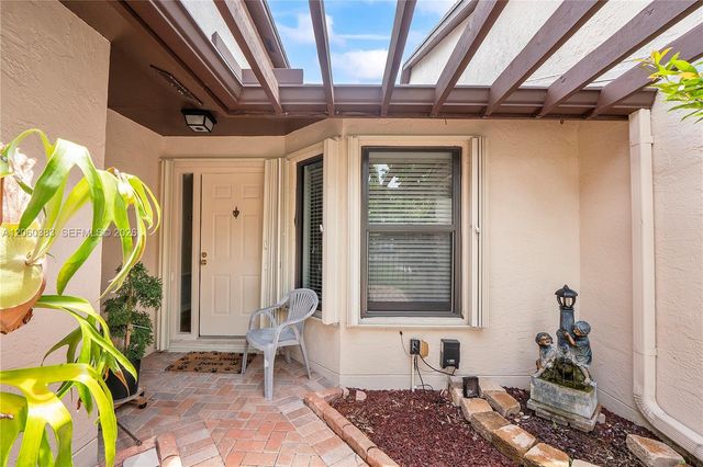 10191 SW 137th Place, Miami, FL 33186