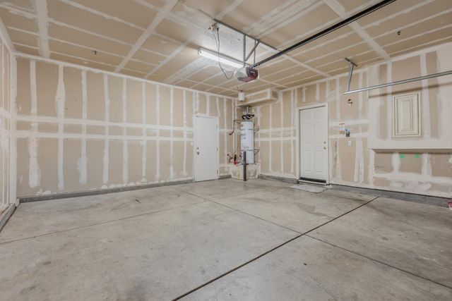 343 Phoenix Cir, Lincoln, CA 95648