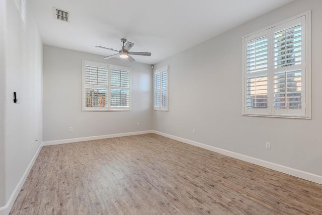 343 Phoenix Cir, Lincoln, CA 95648