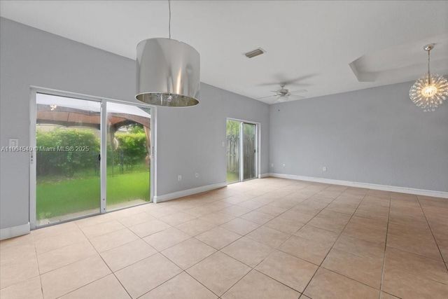 12720 SW 49th Ct, Miramar, FL 33027