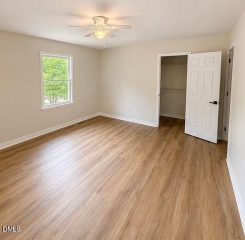 113 Brightwood Circle, Dunn, NC 28334