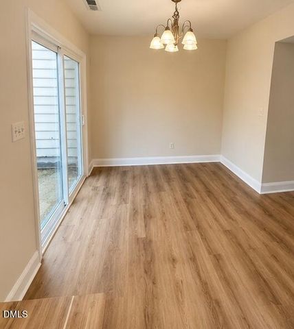 113 Brightwood Circle, Dunn, NC 28334