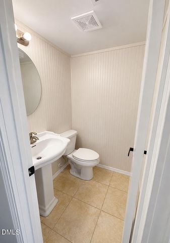 113 Brightwood Circle, Dunn, NC 28334
