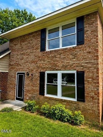 113 Brightwood Circle, Dunn, NC 28334