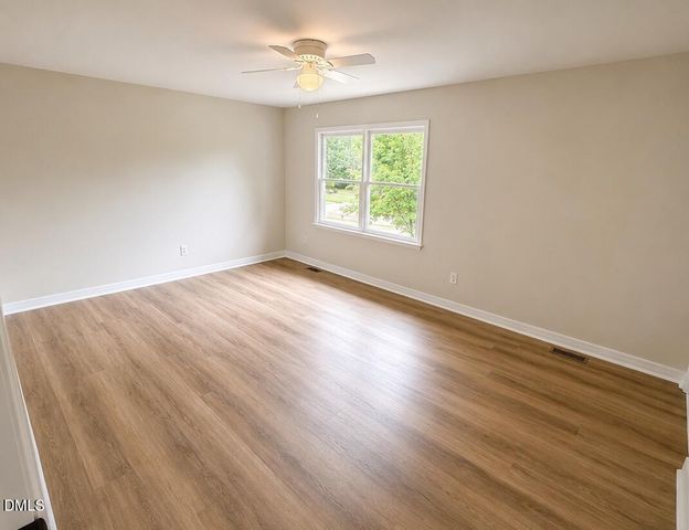 113 Brightwood Circle, Dunn, NC 28334
