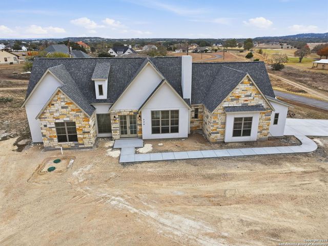 232 Spring Creek, Bandera, TX 78003