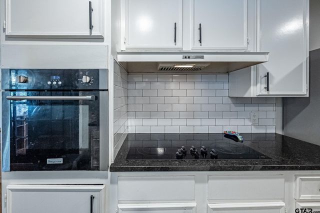 225 Powell Drive, Tyler, TX 75703