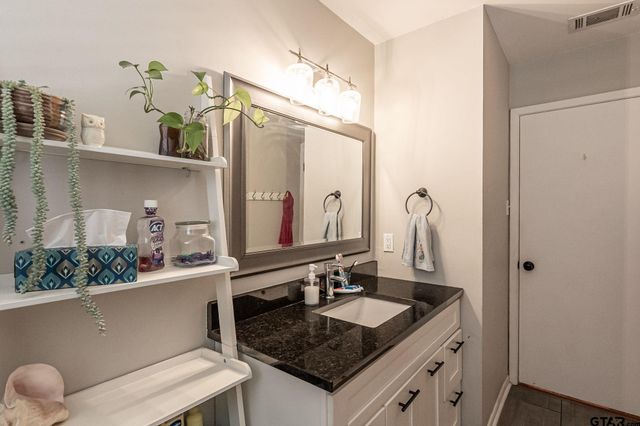 225 Powell Drive, Tyler, TX 75703