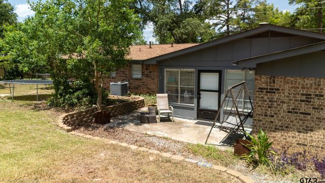 225 Powell Drive, Tyler, TX 75703