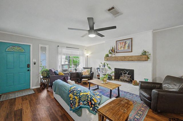 225 Powell Drive, Tyler, TX 75703