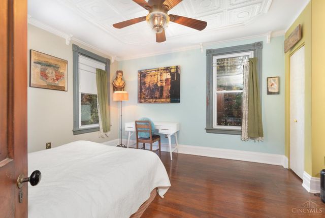 7027 Gracely Drive, Cincinnati, OH 45233