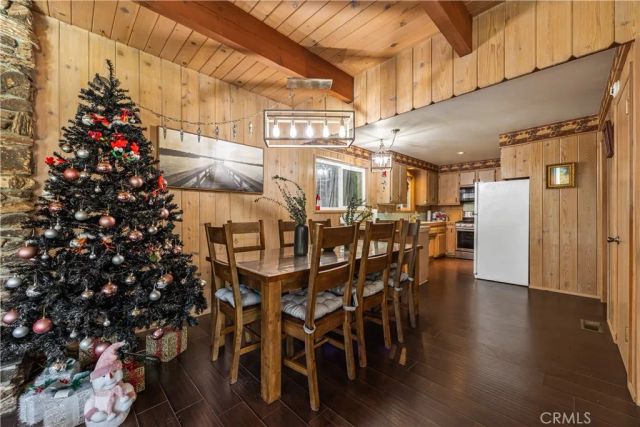 225 Fremont, Lake Arrowhead, CA 92352