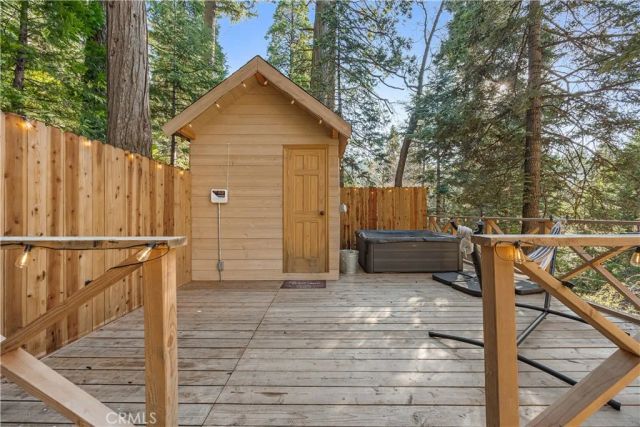 225 Fremont, Lake Arrowhead, CA 92352
