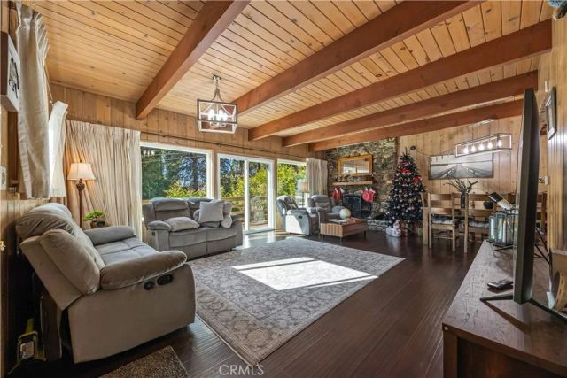 225 Fremont, Lake Arrowhead, CA 92352