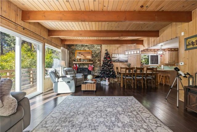 225 Fremont, Lake Arrowhead, CA 92352