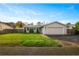 20490 Sw FRANCES St, Beaverton, OR 97003