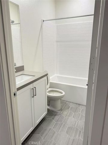 3519 E Indigo Privado, Ontario, CA 91764