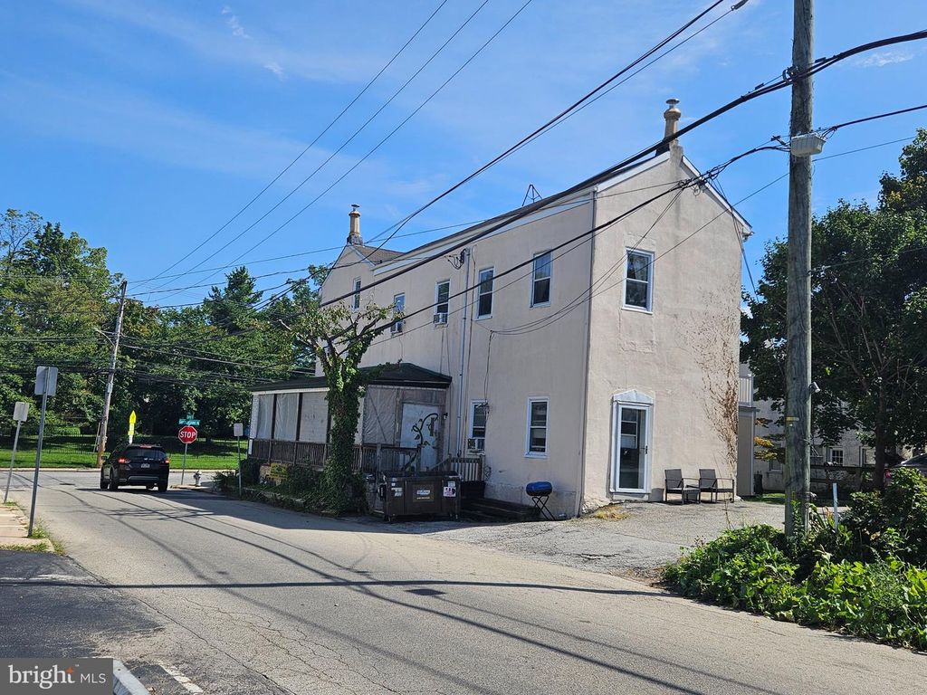 500 E GERMANTOWN PIKE, Lafayette Hill, PA 19444 — photo 2