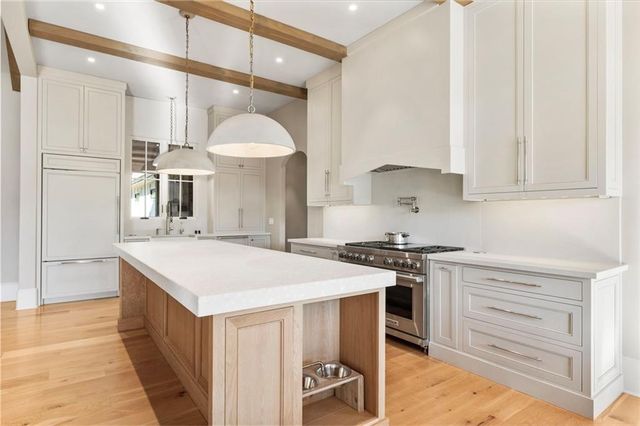 1000 Haddie Way, Alpharetta, GA 30004