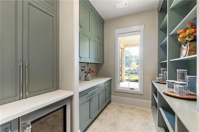 1000 Haddie Way, Alpharetta, GA 30004