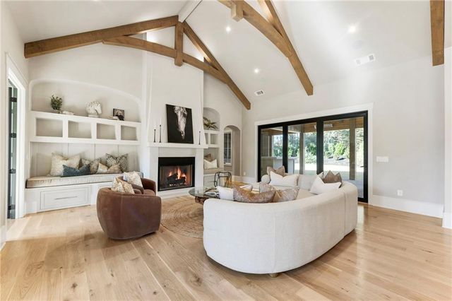 1000 Haddie Way, Alpharetta, GA 30004