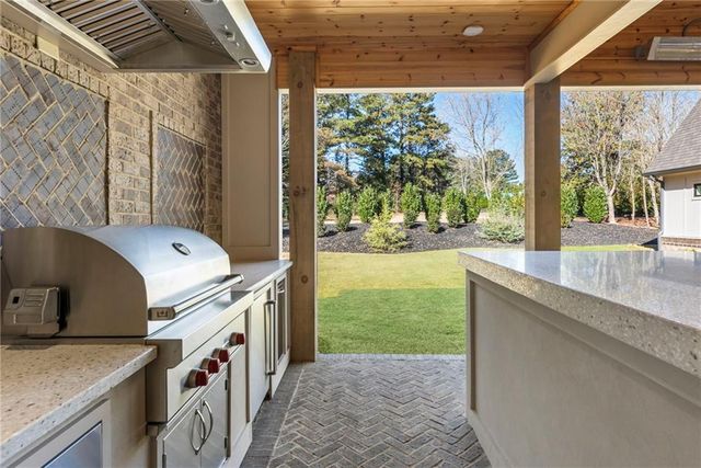 1000 Haddie Way, Alpharetta, GA 30004