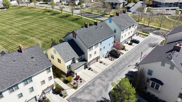 446 W AMBER GLOW LN, Draper, UT 84020