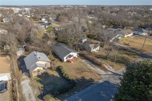 3123 E 10th, Joplin, MO 64801