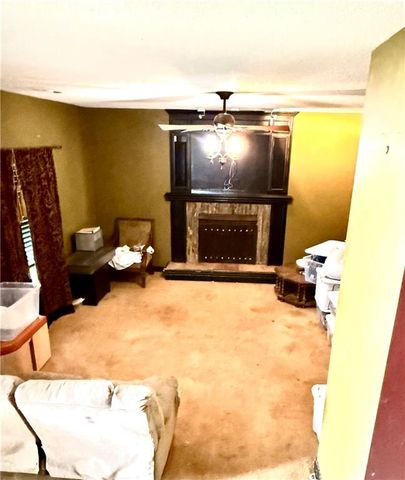 18607 E 20th Terrace N, Independence, MO 64058